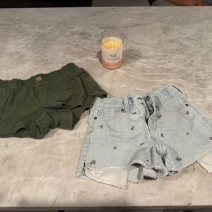 Old Navy Olive Green Ruffle Hem Women’s Shorts & Light Embroidered Denim Cutoffs